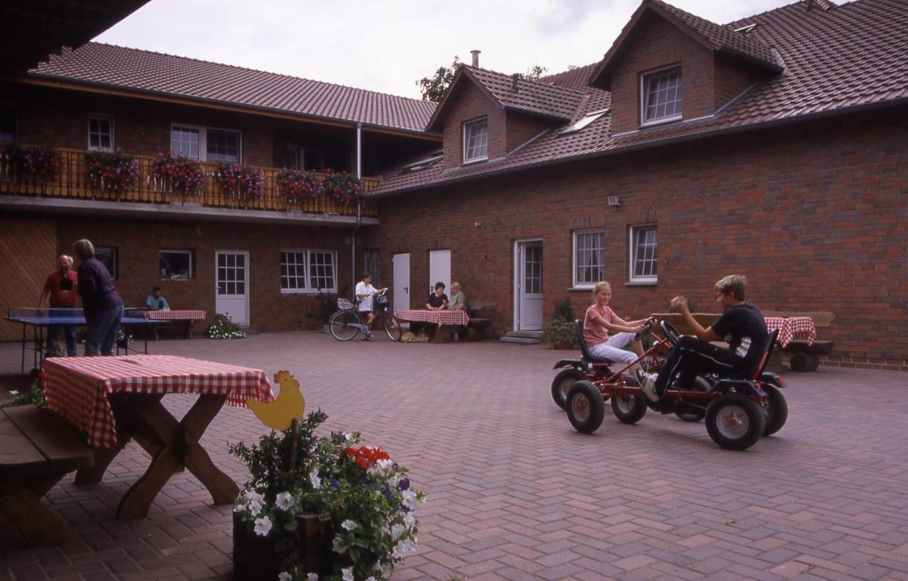 Ferienhof Meyer Landhotel Petershagen Luaran gambar